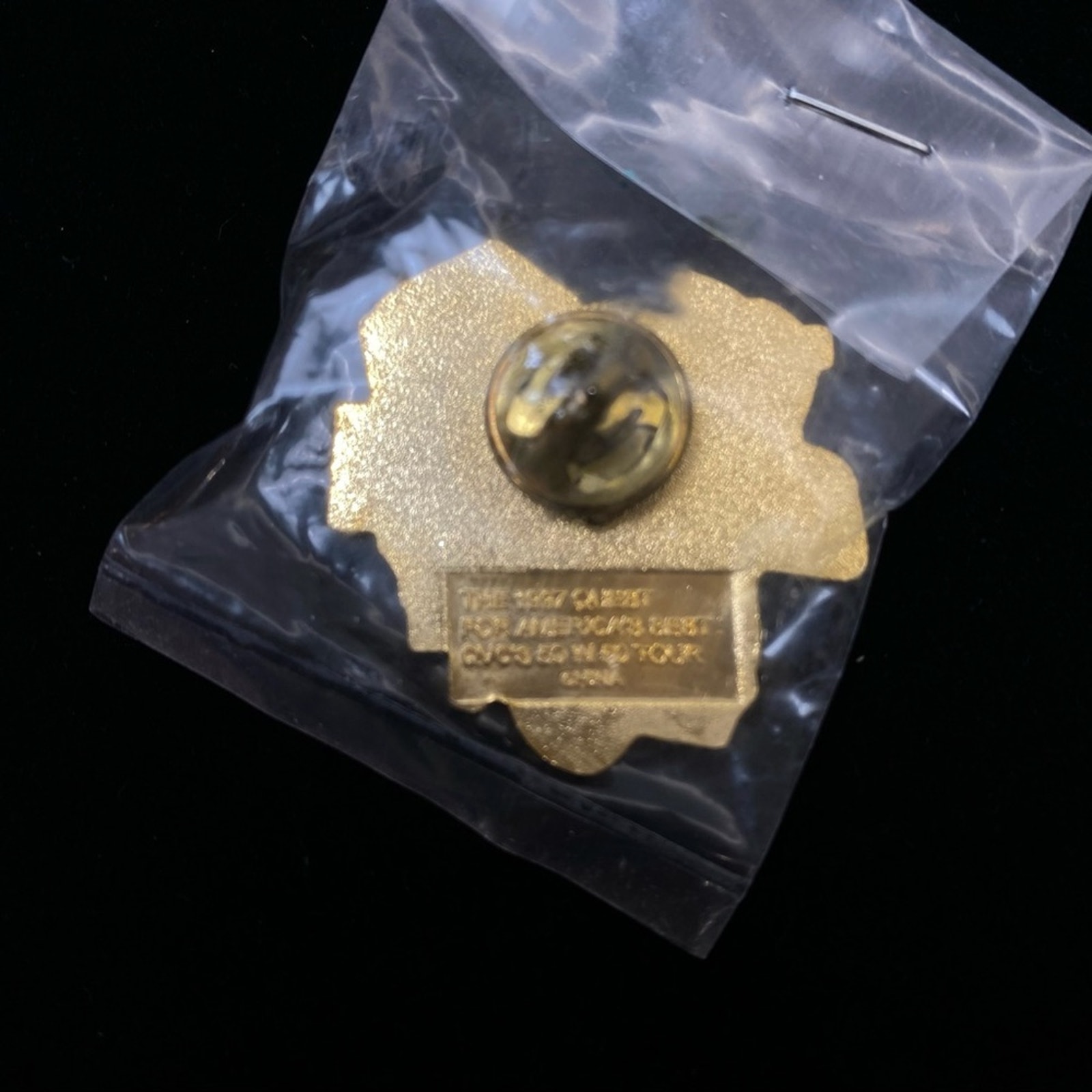 1997 Qvc Georgia 50 In 50 State Lapel Pin — image 2 of 2